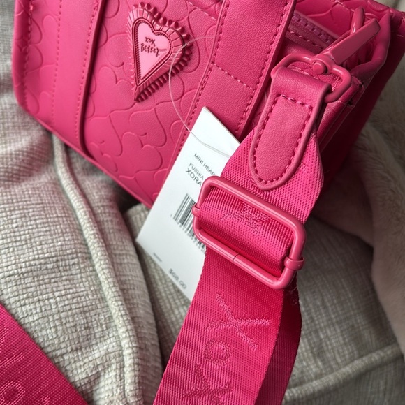 Rare Betsey Johnson Heart Fushia Pink XORAINQ Mini Tote/CrossBody Bag Valentine - Picture 2 of 13